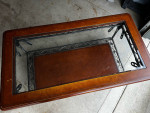 Very nice coffee table, glass wood metal