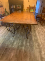 Dining room table