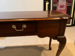 Thomasville Table in Excellent Condition