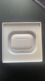 Airpods Pro 2nd Gen With Magsafe Charging Case White