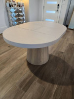 Modern Pedestal Table w/Ext leaf Round or Oval