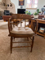Dining Table and 4 Chairs