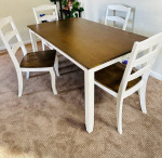 Dining table and chairs..excellent