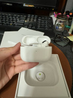 APPLE AIRPOD PROS FIRST GENERATION, MISSING LEFT AIRPOD, COMES WITH BOX + WIRELE