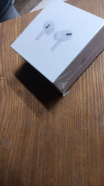 Apple airpods pro