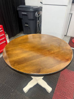 Dinnette Table w/2 Chairs