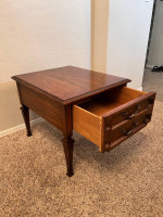 DREXEL Solid Wood End Table With Reeded Legs & Large Dovetail Storage Drawer