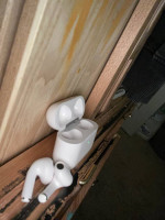 2nd generation air pods or Dre beats