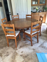 Solid dining table/6 chairs