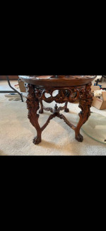 Early Victorian cherubs hand carved tea or coffee table beautiful
