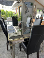 Dinning table