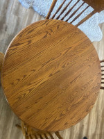 Dining kitchen table and chairs