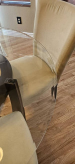 Dining glass table wih side chair