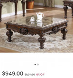 Gorgeous Living Room Table set of 4