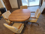 Dinning room table