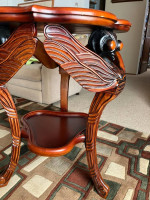 Dragonfly Table