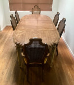 CENTURY BRAND MID CENTURY ERA DINING TABLE AND SIX CHAIRS
