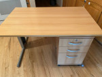 REDUCED // SEWING TABLE / DESK
