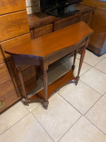 Woosen Accent Table