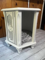 Side table refurbished to cat bed