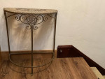 Half Moon metal table plant stand