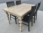 Beautiful Wooden Dining Table w/ Chairs