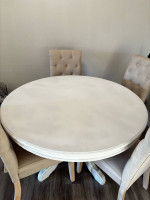 Round Dining Table