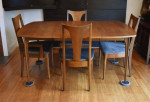 Restored Broyhill Brasilia extendable dining set (table, four chairs)