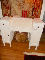 Charming White Secretary Desk/Entry Table