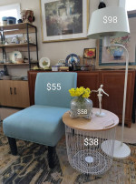 Chair/Table/Floor Lamp/Vase