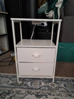 End table with charging station