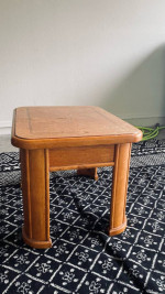 Solid oak table (needs some repaint)