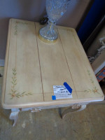 Henredon Wood Rose Colored End Table