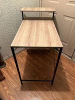 L SHAPE DESK/TABLE