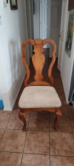 English pine antique dining table with 4 chairs