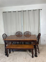 Casual Solid Wood Dining Table 4 Chairs & Bench