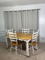 Country Farmhouse Kitchen Table & 4 Chairs