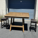 Table W/Lazy Susan & Stools (FREE DELIVERY)