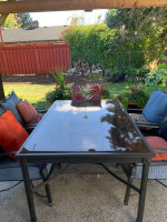 Patio table/chairs