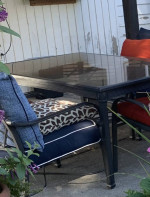 Patio table/chairs