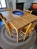 Oak Dining Table & Chairs