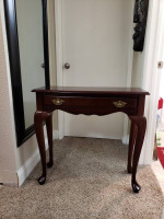 Bombay Company Entry Table with drawer
