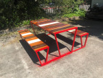 Picnic table