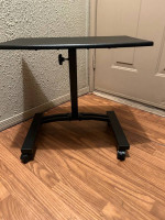 LAPTOP SMALL DESK ROLL TABLE