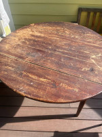 Antique Round Drop Leaf Table