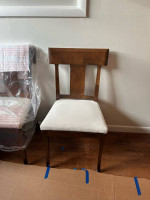 Canadel Dining Table & Chairs