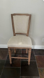 French inspired dining table/chairs