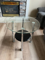 Three set of round glass coffee table
