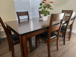 Dinning table with 6 Chairs