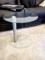 Modern tempered glass and steel end/side table